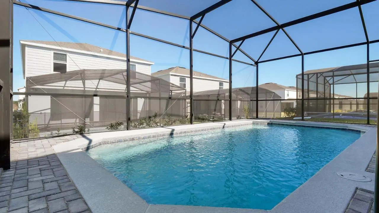 Вилла Luxury Five Bed In Windsor Island Bsv2331 Давенпорт