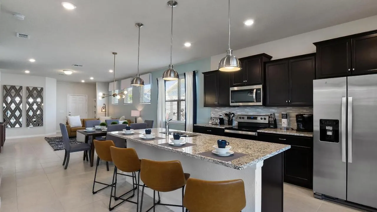 Дом отдыха Вилла Luxury Five Bed In Windsor Island Bsv2331 Давенпорт