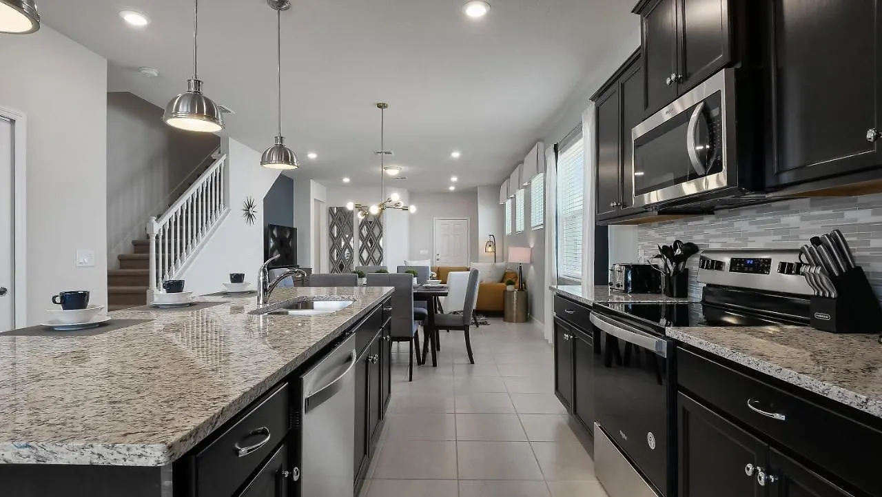 Вилла Luxury Five Bed In Windsor Island Bsv2331 Давенпорт 0*,