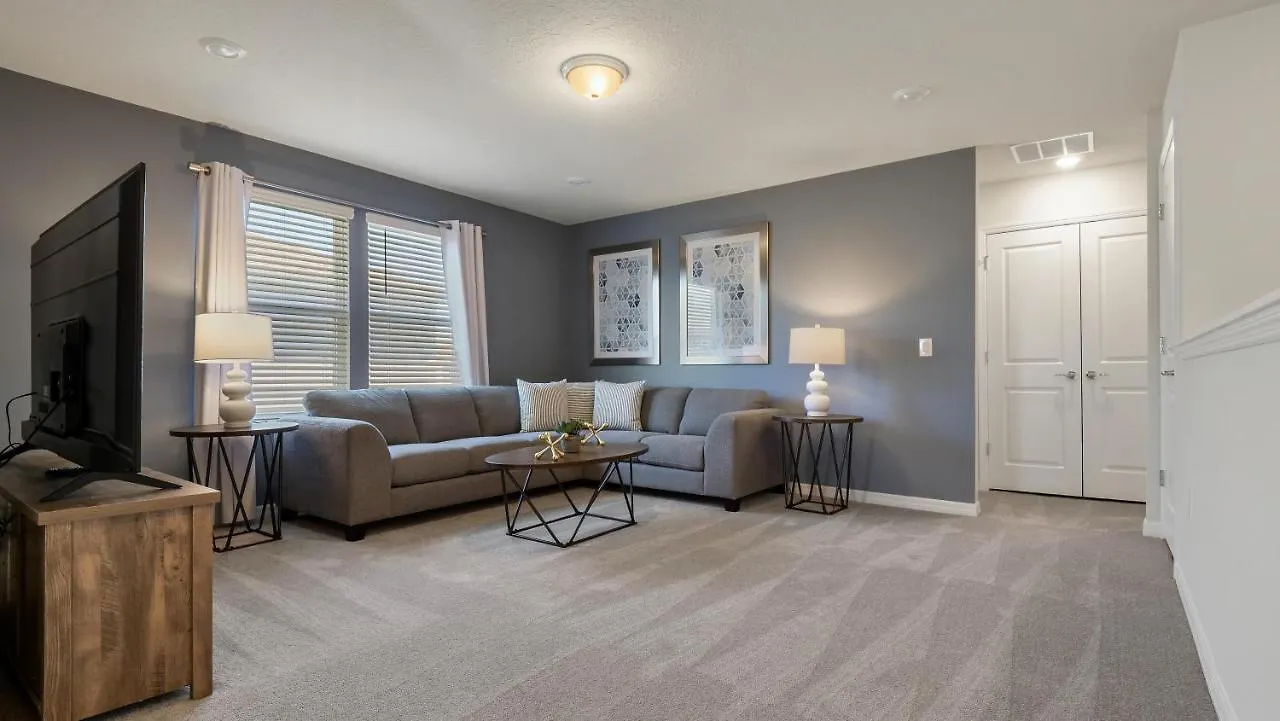 Luxury Five Bed In Windsor Island Bsv2331 Villa Davenport